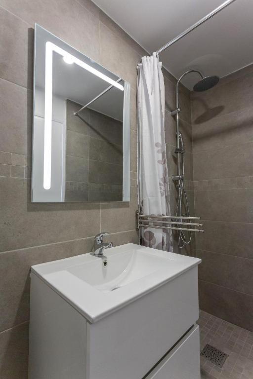 Hotel Alizea Awinion Zewnętrze zdjęcie